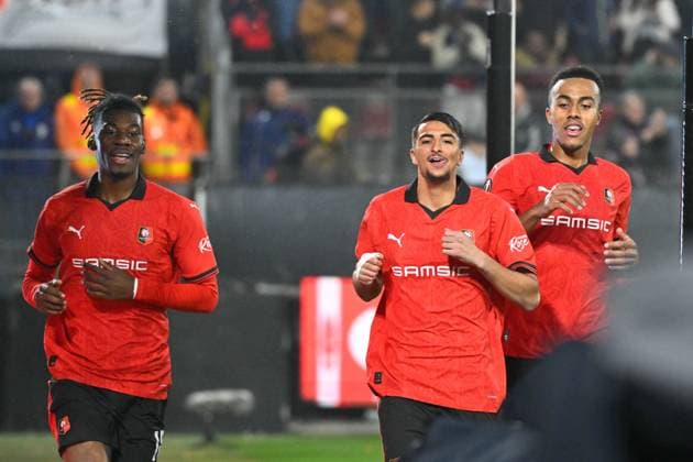 Joie des joueurs de l equipe Rennes apres le but de Salah Ibrahim ( 34 - Rennes ) - FOOTBALL : Rennes vs Panathinaikos - Ligue Europa - 09 11 2023 FedericoPestellini Panoramic 