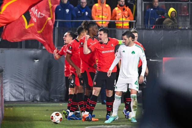Joie des joueurs de l equipe Rennes apres le but de Salah Ibrahim ( 34 - Rennes ) - FOOTBALL : Rennes vs Panathinaikos - Ligue Europa - 09 11 2023 FedericoPestellini Panoramic 