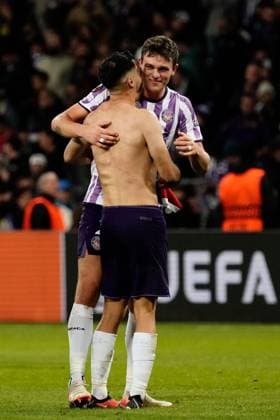 EDITORIAL USE ONLY No use with unauthorised audio, video, data, fixture lists, club league logos or live services. Online in-match use limited to 120 images, no video emulation. No use in betting, games or single club league player publications. Toulouse v Liverpool, UEFA Europa League, Group E, Football, Stadium TFC, Toulouse, France - 09 Nov 2023 EDITORIAL USE ONLY No use with unauthorised audio, video, data, fixture lists, club league logos or live services. Online in-match use limited to 120 images, no video emulation. No use in betting, games or single club league player publications.  Copyright: xDavexWinter Shutterstockx 14188577cn