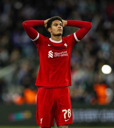 Football - UEFA Europa League - Group E - Toulouse FC v Liverpool FC TOULOUSE, FRANCE - Thursday, November 9, 2023: Liverpool s Jarell Quansah looks dejected after the UEFA Europa League Group E match-day 4 game between Toulouse FC and Liverpool FC at the Stadium de Toulouse. (Photo by David Rawcliffe Propaganda) TOULOUSE Stadium de Toulouse OCCITANIA FRANCE  Copyright: xDavidxRawcliffex P2023-11-09-Toulouse_Liverpool-110