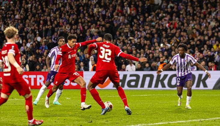 Football - UEFA Europa League - Group E - Toulouse FC v Liverpool FC TOULOUSE, FRANCE - Thursday, November 9, 2023: Liverpool s Jarell Quansah scores an injury time equalising third goal before VAR conspires to disallow it during the UEFA Europa League Group E match-day 4 game between Toulouse FC and Liverpool FC at the Stadium de Toulouse. (Photo by David Rawcliffe Propaganda) TOULOUSE Stadium de Toulouse OCCITANIA FRANCE  Copyright: xDavidxRawcliffex P2023-11-09-Toulouse_Liverpool-113