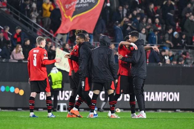 Joie des joueurs du Rennes en fin de match apres sa victoire - Salah Ibrahim ( 34 - Rennes ) - FOOTBALL : Rennes vs Panathinaikos - Ligue Europa - 09 11 2023 FedericoPestellini Panoramic 