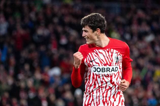 Merlin Roehl SC Freiburg, 34 celebrates the goal for 1 0, GER, SC Freiburg vs FK TSC Backa Topola, Football UEFA Europa League, Group A, Matchday 4, Season 2023 2024, 09 11 2023 GER, SC Freiburg vs FK TSC Backa Topola, Football UEFA Europa League, Group A, Matchday 4, Season 2023 2024, 09 11 2023 Freiburg Copyright: xEibner-Pressefoto Memmlerx EP_MMR