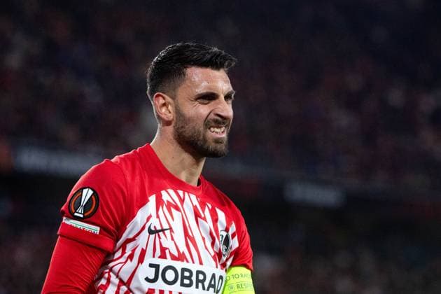 Vincenzo Grifo SC Freiburg, 32 aergert sich, GER, SC Freiburg vs FK TSC Backa Topola, Football UEFA Europa League, Group A, Matchday 4, Season 2023 2024, 09 11 2023 GER, SC Freiburg vs FK TSC Backa Topola, Football UEFA Europa League, Group A, Matchday 4, Season 2023 2024, 09 11 2023 Freiburg Copyright: xEibner-Pressefoto Memmlerx EP_MMR