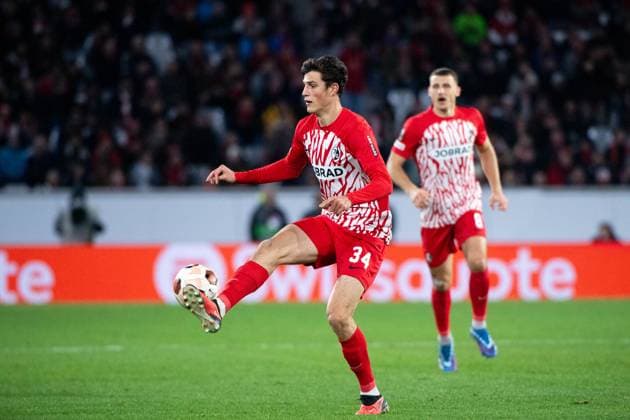 Merlin Roehl SC Freiburg, 34 on the ball, GER, SC Freiburg vs FK TSC Backa Topola, Football UEFA Europa League, Group A, Matchday 4, Season 2023 2024, 09 11 2023 GER, SC Freiburg vs FK TSC Backa Topola, Football UEFA Europa League, Group A, Matchday 4, Season 2023 2024, 09 11 2023 Freiburg Copyright: xEibner-Pressefoto Memmlerx EP_MMR