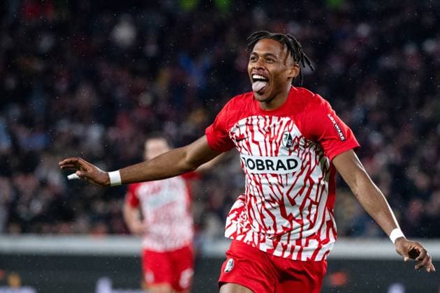 Junior Adamu SC Freiburg, 20 celebrates the goal for 4 0, GER, SC Freiburg vs FK TSC Backa Topola, Football UEFA Europa League, Group A, Matchday 4, 2023 2024 season, 09 11 2023 GER, SC Freiburg vs FK TSC Backa Topola, Football UEFA Europa League, Group A, Matchday 4, 2023 2024 season, 09 11 2023 Freiburg Copyright: xEibner-Pressefoto Memmlerx EP_MMR