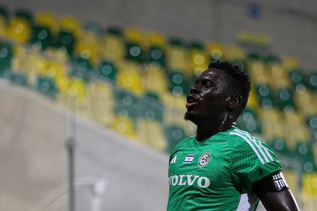 Cyprus Soccer Europa League Maccabi Haifa s Abdoulaye Seck celebrates after scoring against Villarreal during the Europa League group F soccer match between Maccabi Haifa and Villarreal, at AEK arena stadium in Larnaca. Cyprus, Thursday, November 9, 2023 Larnaca Cyprus  Copyright: xDanilxShamkinx originalFilename:shamkin-notitle231109_npoeG.jpg