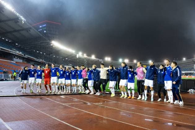 231109 Players of Molde celebrate after the UEFA Europa League football match between BK Häcken and Molde on November 9, 2023 in Göteborg Photo Michael Erichsen BILDBYRAN COP 89 MI0570 football soccer football uefa europa league bk häcken molde bbeng jubel  Copyright: MICHAELxERICHSEN BB231109MI065