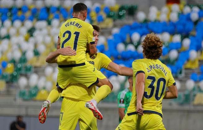 Cyprus Soccer Europa League Villarreal s players celebrate a goal against Maccabi during the Europa League Group F football match between Maccabi Haifa and Villarreal at AEK Arena in Larnaca. Cyprus, Thursday, November 9, 2023 Larnaca Cyprus  Copyright: xDanilxShamkinx originalFilename:shamkin-notitle231109_npNJE.jpg