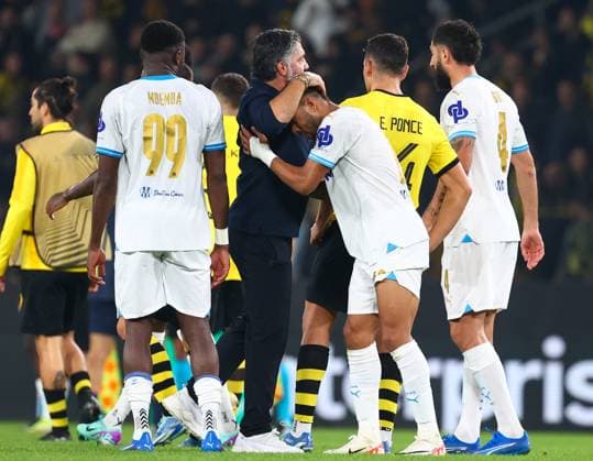 AEK Athens v Olympique de Marseille UEFA Europa League Gennaro Gattuso Manager of Olympique de Marseille and his players celebrate at the end of the UEFA Europa League Group B match at OPAP Arena, Athens Copyright: xYannisxHalasx FIL-19225-0099 UK Newspapers OUT