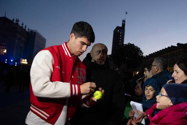 Foto Marco Alpozzi LaPresse 10 Novembre 2023 Torino - Italia - - Tennis Nitto ATP, Tennis Herren Finals - Blue Carpet &amp; Media Day Nella foto: Carlos Alcaraz (Spain) November 10, 2023 Turin - Italy - Sport - Tennis Nitto ATP Finals -Blue Carpet &amp; Media Day In the pic: Carlos Alcaraz (Spain)  Copyright: xMarcoxAlpozzi LaPressex