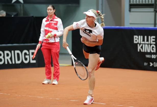 TENNIS - Billie Jean King Cup, AUT vs MEX SCHWECHAT,AUSTRIA,11.NOV.23 - TENNIS - Billie Jean King Cup, play off, Austria vs Mexico. Image shows captain Marion Maruska and Sinja Kraus (AUT).  GEPAxpictures xWalterxLuger