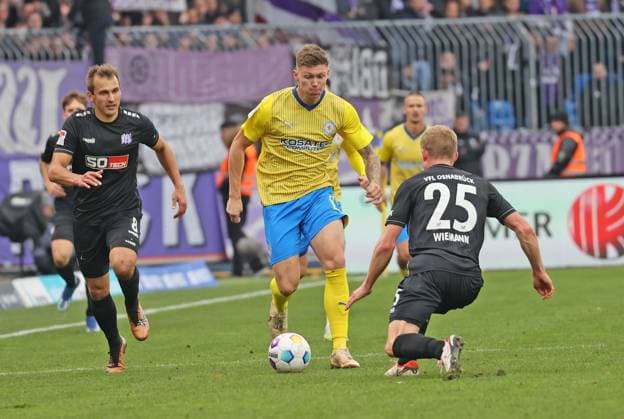 Eintracht Braunschweig vs VfL Osnabrück Braunschweig, 11 11 2023, Football, Season 23 24, 2 Bundesliga, Matchday 13, Eintracht Braunschweig vs VfL Osnabrück, Picture shows Luc Ihorst BTSV, 11 Braunschweig