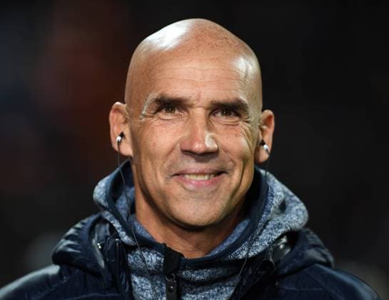 11 11 2023, Bochum, Germany, Vonovia Ruhr Stadium, VfL Bochum vs 1 FC Koeln 1 Bundesliga, Coach Thomas Letsch VfL Bochum smiles Photo Ralf Treese DFB DFL REGULATIONS PROHIBIT ANY USE OF PHOTOGRAPHS AS IMAGE SEQUENCES AND OR QUASI VIDEO Bochum Vonovia Ruhr Stadium North Rhine Westphalia Germany  521_BOCKOE20231111_011 Treese-521
