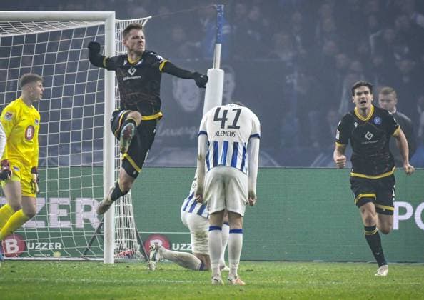 11 11 2023, xlakx, Soccer 2 Bundesliga, Hertha BSC Karlsruher SC emspor, v l jubilation after the 2 2 by Leon Jensen Karlsruher SC 6 , DFL DFB REGULATIONS PROHIBIT ANY USE OF PHOTOGRAPHS as IMAGE SEQUENCES and or QUASI VIDEO Berlin