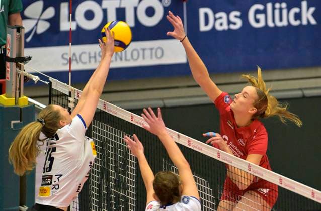 11 11 2023, Dresdens Grace Frohling and Marie Hänle, Volleyball, Bundesliga, Dresdner SC VfB Lotto Suhl, c Dresden Germany