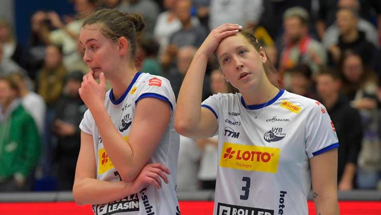11 11 2023, Suhl defeat, Eva Pogocar and Jelena Dedic, Volleyball, Bundesliga, Dresdner SC VfB Lotto Suhl, c Dresden Germany