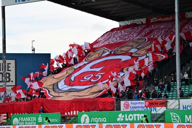12 11 2023 Soccer season 2023 2024 2 Soccer Bundesliga 13 Matchday SpVgg Greuther Fürth Kleeblatt Fortuna Düsseldorf F95 Sportfoto Zink xwoxzix DFL regulations prohibit any use of photographs as image sequences and or quasi video only for editorial use Choreo Choreografie Blockfahne Fans Fanblock Fortuna