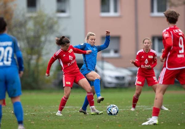 Soccer, Women, Season 2023 2024, Regionalliga Nordost 10 Matchday , 1 FC Union Berlin Türkiyemspor Berlin, f l Celine Frank 1 Women, 1 FC Union Berlin , Angelina Lübcke 1 Women, Türkiyemspor Berlin , 12 11 2023, Copyright: xSebastianxRäppold MatthiasxKochx