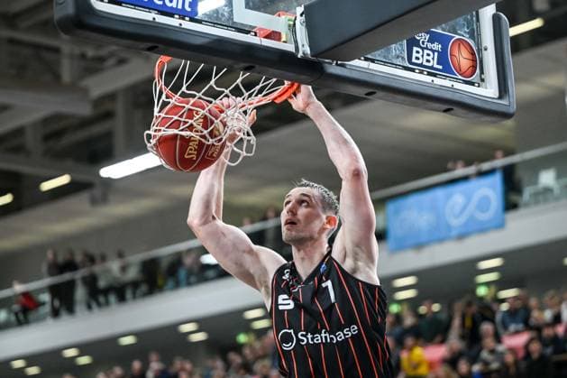 12 11 2023, Paul Horn Arena, Germany, Tuebingen, Tigers Tuebingen vs Niners Chemnitz Basketball Bundesliga, Jonas Richter Niners Chemnitz in action, on the ball, single action Photo H Langer Paul Horn Arena Tuebingen Germany  WTTCHM20231112_017 Langer-541