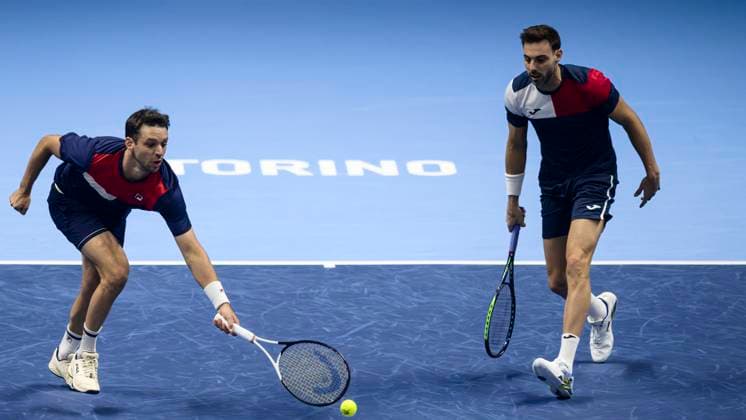 Nitto ATP, Tennis Herren Finals - Day One Horacio Zeballos of Argentina and Marcel Granollers of Spain during the round robin doubles match against Santiago Gonzalez of Mexico and Edouard Roger-Vasselin of France during day one of the Nitto ATP Finals. Horacio Zeballos and Marcel Granollers won 2-6, 6-3, 10-7. Turin Italy Copyright: xNicolòxCampox