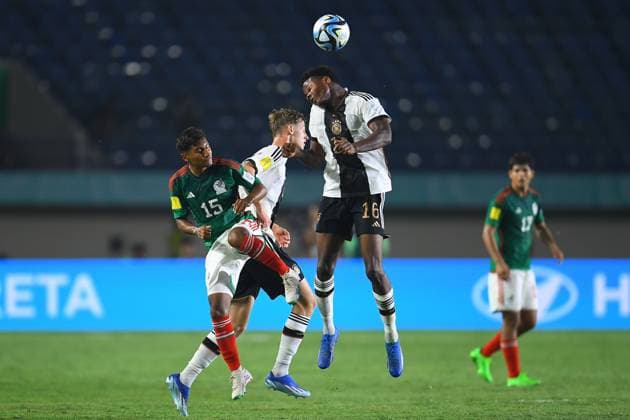 RECORD DATE NOT STATED FIFA U-17 World Cup Indonesia 2023 Mexico vs Germnay (L-R), Luis Ortiz of Mexico and Winners Osawe of Germany during the game Mexico vs Germany, corresponding to Group F of the FIFA U-17 World Cup Indonesia 2023, at Si Jalak Harupat Stadium, on November 12, 2023. <br><br> (I-D), Luis Ortiz de Mexico y Winners Osawe de Alemania durante el partido Mexico vs Alemania, correspondiente al Grupo F de la Copa Mundial de la FIFA Sub-17 Indonesia 2023, en el Estadio Si Jalak Harupat Stadium, el 12 de Noviembre de 2023. BANDUNG INDONESIA INDONESIA  Copyright: xAdrianxMaciasx 20231112073840_FWC_U17_GF_MEX_GER_OSAWE80