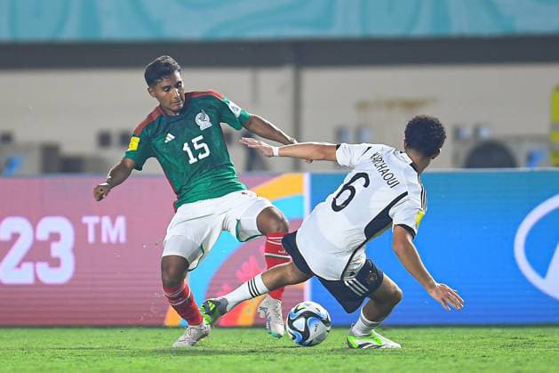 RECORD DATE NOT STATED FIFA U-17 World Cup Indonesia 2023 Mexico 1-3 Germany (L-R), Luis Ortiz of Mexico and Fayssal Harchaoui of Germany during the game Mexico vs Germany, corresponding to Group F of the FIFA U-17 World Cup Indonesia 2023, at Si Jalak Harupat Stadium, on November 12, 2023. <br><br> (I-D), Luis Ortiz de Mexico y Fayssal Harchaoui de Alemania durante el partido Mexico vs Alemania, correspondiente al Grupo F de la Copa Mundial de la FIFA Sub-17 Indonesia 2023, en el Estadio Si Jalak Harupat Stadium, el 12 de Noviembre de 2023. BANDUNG INDONESIA INDONESIA  Copyright: xAdrianxMaciasx 20231112100123_FWC_U17_GF_MEX_GER_ORTIZ99