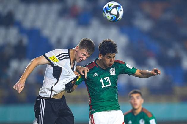 RECORD DATE NOT STATED FIFA U-17 World Cup Indonesia 2023 Mexico 1-3 Germany (L-R), Max Moerstedt of Germany and Adrian Ortellao of Mexico during the game Mexico vs Germany, corresponding to Group F of the FIFA U-17 World Cup Indonesia 2023, at Si Jalak Harupat Stadium, on November 12, 2023. <br><br> (I-D), Max Moerstedt of Germany and Adrian Ortellao odeMexico durante el partido Mexico vs Alemania, correspondiente al Grupo F de la Copa Mundial de la FIFA Sub-17 Indonesia 2023, en el Estadio Si Jalak Harupat Stadium, el 12 de Noviembre de 2023. BANDUNG INDONESIA INDONESIA  Copyright: xAdrianxMaciasx 20231112102254_FWC_U17_GF_MEX_GER_ORTELLAO131
