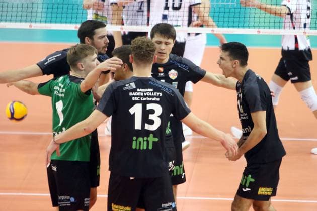Karlsruhe delighted with point win He Bundesliga 23 24, TSV Haching Muenchen against Baden Volleys Karlsruhe, Geothermie Arena Unterhaching, 12 11 23 Copyright: WolfgangxFehrmann