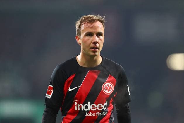 12 11 2023, xtgx, Soccer 1 Bundesliga, SV Werder Bremen Eintracht Frankfurt emspor, v l Mario Goetze Frankfurt, 27 Portrait, Portraet, Einzelbild DFL DFB REGULATIONS PROHIBIT ANY USE OF PHOTOGRAPHS as IMAGE SEQUENCES and or QUASI VIDEO Bremen