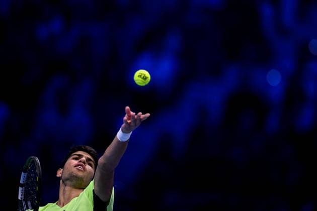 Foto Marco Alpozzi LaPresse 13 Novembre 2023 Torino - Italia - - Tennis Nitto ATP, Tennis Herren Finals - Carlos ALCARAZ (ESP) vs Alexander ZVEREV (GER) Nella foto: Carlos Alcaraz (Spain) November 13, 2023 Turin - Italy - Sport - Tennis Nitto ATP Finals - Carlos ALCARAZ (ESP) vs Alexander ZVEREV (GER) In the pic: Carlos Alcaraz (Spain)  Copyright: xMarcoxAlpozzi LaPressex
