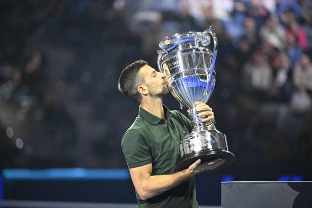 Tennis - Nitto ATP, Tennis Herren Finals Torino 2023 - Novak Djokovic recoit le trophee de numero 1 Mondial des mains d Andrea Gaudenzi - President de l ATP Tour TENNIS : Nitto Atp Finals Torino 2023 - 13 11 2023 - ChrysleneCaillaud Panoramic 