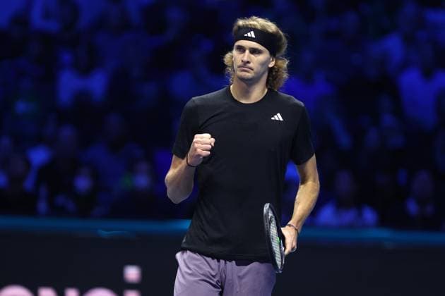 Carlos Alcaraz vs Alexander Zverev Alexander Zverev of Germany celebrates during the singles match between Carlos Alcaraz of Spain and Alexander Zverev of Germany on Day two of the Nitto ATP, Tennis Herren World Tour Finals at Pala Alpitour on November 13, 2023 in Turin, Italy Torino Pala Alpitour Italy Copyright: xsportinfoto DeFodixImagesx