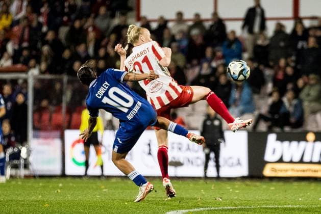 GOOGLE Pixel Frauen Bundesliga 1 FC Koeln TSG Hoffenheim 13 11 2023 Zweikampf Gia Corley TSG Hoffenheim, 10 , Anna Gerhardt 1 FC Koeln, 21 GOOGLE Pixel Frauen Bundesliga 1 FC Koeln TSG Hoffenheim, Koeln, Franz Kremer Stadion DFB REGULATIONS PROHIBIT ANY USE OF PHOTOGRAPHS AS IMAGE SEQUENCES AND OR QUASI VIDEO Copyright: xBEAUTIFULxSPORTS Wunderlx