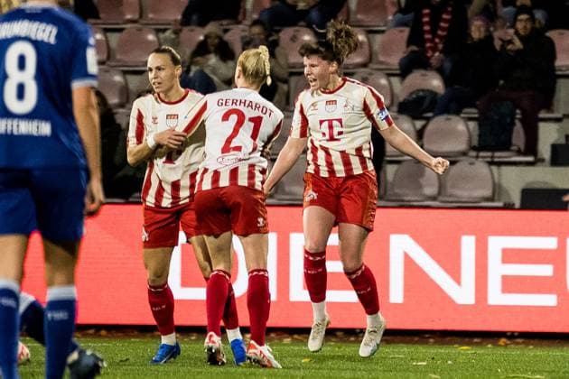 GOOGLE Pixel Womens Bundesliga 1 FC Koeln TSG Hoffenheim 13 11 2023 Cheering for 1 1 by Dora Zeller 1 FC Koeln, 19 GOOGLE Pixel Womens Bundesliga 1 FC Koeln TSG Hoffenheim, Koeln, Franz Kremer Stadion DFB REGULATIONS PROHIBIT ANY USE OF PHOTOGRAPHS AS IMAGE SEQUENCES AND OR QUASI VIDEO Copyright: xBEAUTIFULxSPORTS Wunderlx