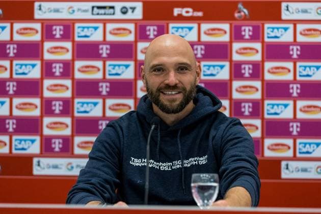 GOOGLE Pixel Frauen Bundesliga 1 FC Koeln TSG Hoffenheim 13 11 2023 Stephan Lerch TSG Hoffenheim, Coach in the press conference GOOGLE Pixel Frauen Bundesliga 1 FC Koeln TSG Hoffenheim, Koeln, Franz Kremer Stadion DFB REGULATIONS PROHIBIT ANY USE OF PHOTOGRAPHS AS IMAGE SEQUENCES AND OR QUASI VIDEO Copyright: xBEAUTIFULxSPORTS Wunderlx