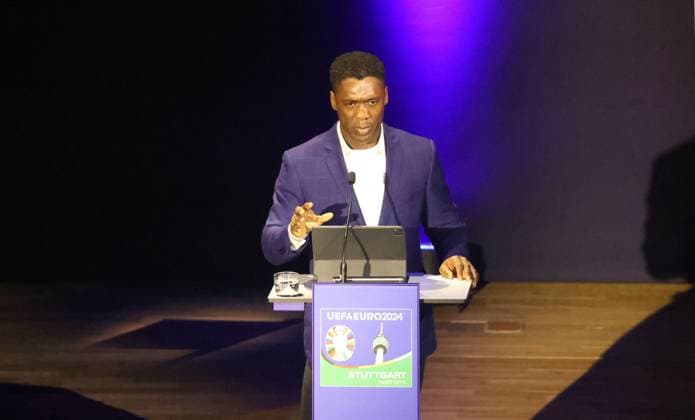 13 11 23 Podium Talk Diversity unites Germany, Stuttgart, 13 11 2023, Football, UEFA Euro 2024, Host City Stuttgart, Podium Talk Diversity unites Clarence Seedorf UEFA Ambassador