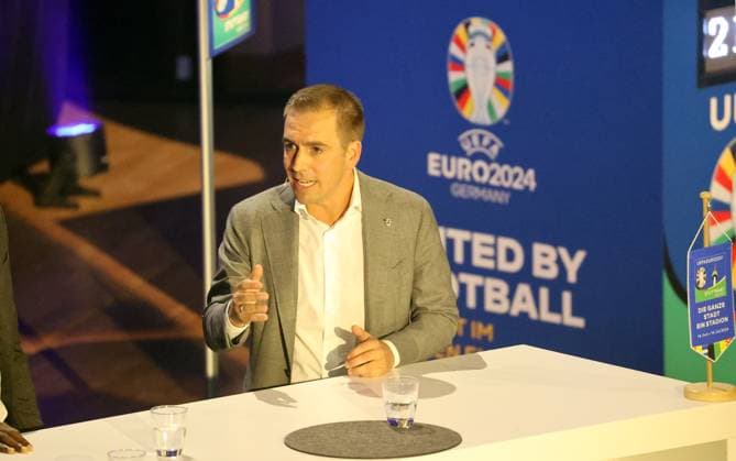 13 11 23 Podium Talk Diversity unites Germany, Stuttgart, 13 11 2023, Football, UEFA Euro 2024, Host City Stuttgart, Podium Talk Diversity unites Philipp Lahm Tournament Director UEFA EURO 2024