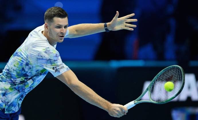 November 14, 2023, Turin: Hubert Hurkacz of Poland in action against Taylor Fritz of USA during the Nitto ATP, Tennis Herren Finals 2023 tennis tournament at the Pala Alpitour arena in Turin, Italy, 14 November 2023 ANSA ALESSANDRO DI MARCO NITTO ATP FINALS TURIN 2023  - ZUMAa110 20231114_zaf_a110_014 Copyright: xAlessandroxDixMarcox