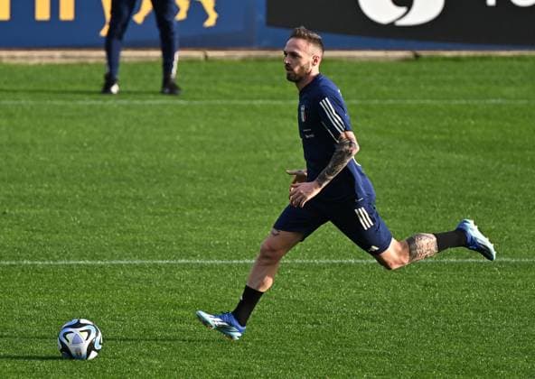 November 14, 2023, Florence, Italy: Italian player Manuel Lazzari during a training session of the Italian national soccer team at the Coverciano traning centre near Florence, Italy, 14 November 2023..ANSA CLAUDIO GIOVANNINI UEFA EURO, EM, Europameisterschaft,Fussball 2024 Qualifiers  - ZUMAa110 20231114_zaf_a110_025 Copyright: xClaudioxGiovanninix