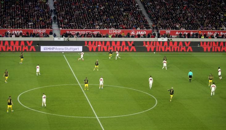 11 11 23 VfB Stuttgart Borussia Dortmund Germany, Stuttgart, 11 11 2023, Football, Bundesliga, VfB Stuttgart Borussia Dortmund Winamax perimeter advertising