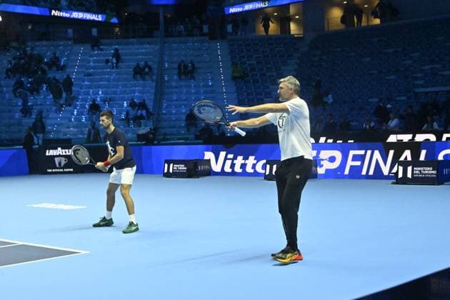 Tennis - Nitto ATP, Tennis Herren Finals Torino 2023 - Entrainement Novak Djokovic avec son equipe - Serbie TENNIS : Nitto Atp Finals Torino 2023 - 14 11 2023 - ChrysleneCaillaud Panoramic 