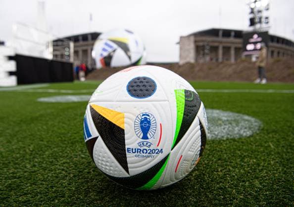 Football, 2023 2024 season, presentation of the official match ball of UEFA Euro 2024, the ball, 15 11 2023, Copyright: xSebastianxRäppold MatthiasxKochx