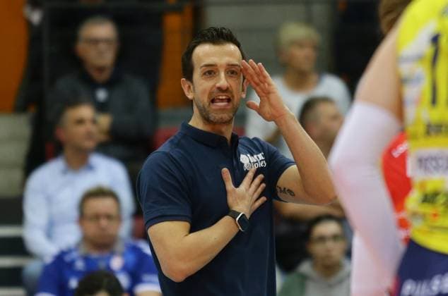 Stuttgart , Volleyball CEV Champions League , Allianz MTV Stuttgart vs Imoco Volley Conegliano , Coach Daniele Santarelli Imoco