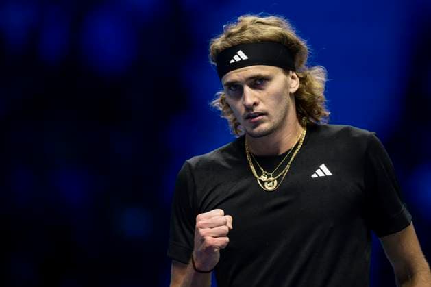 Nitto ATP, Tennis Herren Finals - Day Four Alexander Zverev of Germany celebrates during the round robin singles match against Daniil Medvedev of Russia during day four of the Nitto ATP Finals. Turin Italy Copyright: xNicolòxCampox