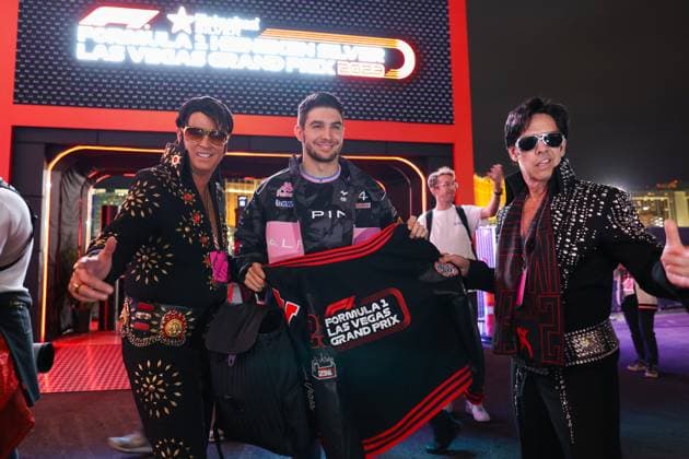 OCON Esteban (fra), Alpine F1 Team A523, portrait during the 2023 Formula 1 Heineken Silver Las Vegas Grand Prix, 21th round of the 2023 Formula One World Championship, WM, Weltmeisterschaft from November 17 to 19, 2023 on the Las Vegas Strip Circuit, in Las Vegas, USA - F1 - LAS VEGAS GRAND PRIX 2023 DPPI Panoramic  00123046_AV6_3258