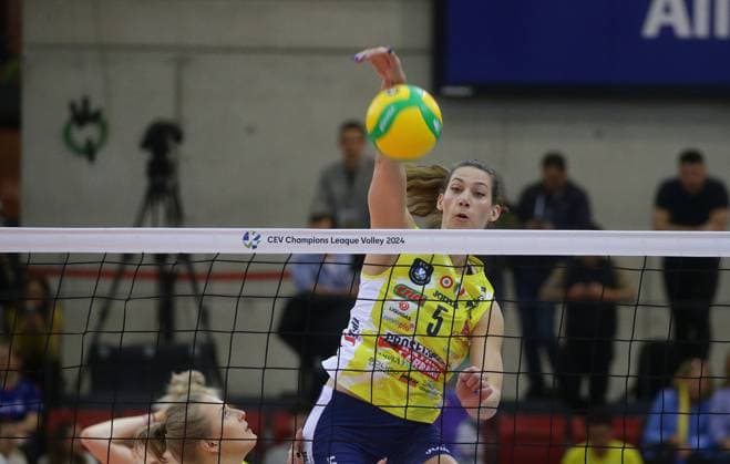 Stuttgart , Volleyball CEV Champions League , Allianz MTV Stuttgart vs Imoco Volley Conegliano , Robin de Kruijf