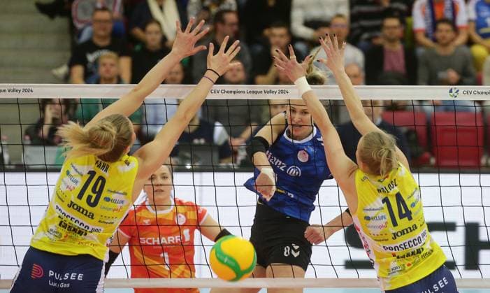Stuttgart , Volleyball CEV Champions League , Allianz MTV Stuttgart vs Imoco Volley Conegliano , center Monique Strubbe Stgt