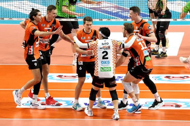 DEU, DVV, 1 VBL, BR Volleys vs Bitterfeld Wolfen, 15 11 2023, Max Schmeling Halle, Berlin, DEU, DVV, 1 VBL, BR Volleys vs Bitterfeld Wolfen, in the picture BR Volleys player circle Photo Juergen Engler nordphoto GmbH nordphotoxGmbHx xEngler nph00076