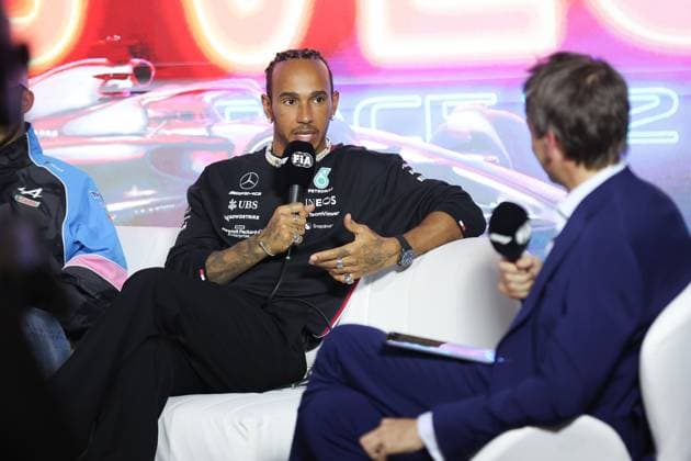 HAMILTON Lewis (gbr), Mercedes AMG F1 Team W14, portrait press conference, PK, Pressekonferenz during the 2023 Formula 1 Heineken Silver Las Vegas Grand Prix, 21th round of the 2023 Formula One World Championship, WM, Weltmeisterschaft from November 17 to 19, 2023 on the Las Vegas Strip Circuit, in Las Vegas, USA - F1 - LAS VEGAS GRAND PRIX 2023 DPPI Panoramic 00123046_AV6_4115